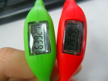 Montre promotionnelle de podomètre de bracelet en caoutchouc de silicone, montre multifonctionnelle de bracelet de silicone de mouvement