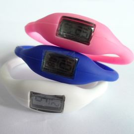Montre-bracelet noire de sport de bande de montre de bracelet de silicone pour camper/augmentant