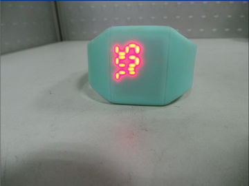 Montre menée à la mode de Screnn de contact de montre de bracelet de silicone de 12 couleurs