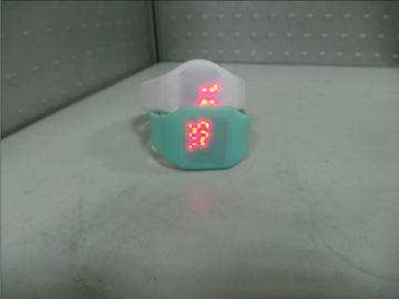 La montre adaptée aux besoins du client de bracelet de silicone de couleur a mené la montre d'écran tactile avec le chronomètre