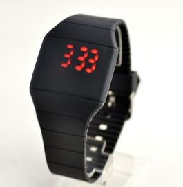 Montre de bracelet de silicone de clignotement de montre d'écran tactile avec le logo fait sur commande