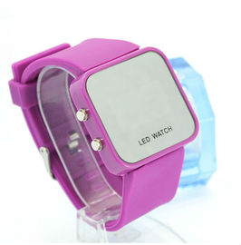 Style de sport de montre de bracelet de silicone de Digital LED avec la surface de miroir