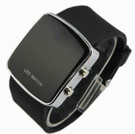 Montre de Digital colorée de montre de bracelet de silicone pour des dames/enfants/femme