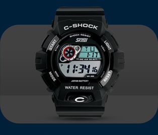 Résistant à l'eau multifonctionnel de montre de 5 atmosphères Digital, montre-bracelet d'affichage à cristaux liquides