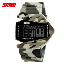 Montre multifonctionnelle de Camo Digital d'avion de marque de Skmei en stock
