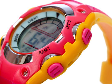 Montre de Digital multifonctionnelle d'enfants avec le petit boîtier en plastique, facile lu