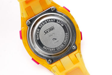 Montre de Digital multifonctionnelle d'enfants avec le petit boîtier en plastique, facile lu