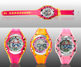 Montre de Digital multifonctionnelle d'enfants avec le petit boîtier en plastique, facile lu