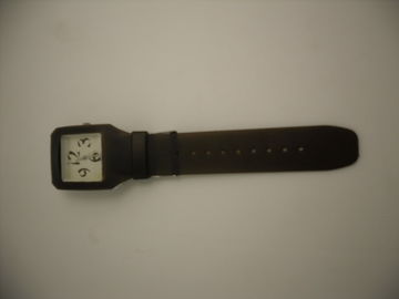 Montre élégante de silicone de simplicité