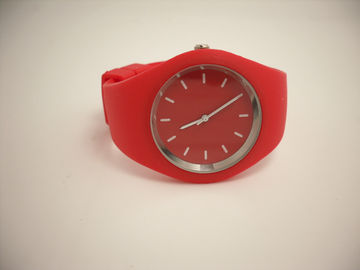 2014 montres populaires de silicone de conception de bel article