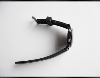 Montre menée par silicone noir personnalisée avec la courroie molle de silicone