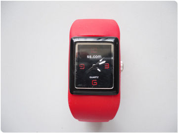 Montre fraîche de bracelet de quartz de silicone de couleur de fruit