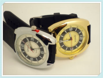 Nouvelle montre de bande de silicone de sport de mode de style