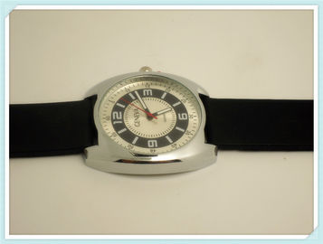 Nouvelle montre de bande de silicone de sport de mode de style