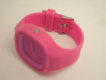 Nouvelle brillamment montre confortable élégante de gelée de silicone de quartz