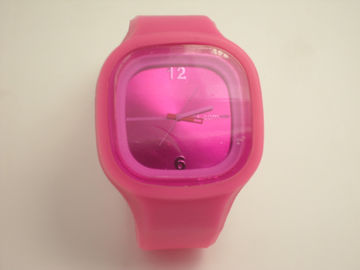 Nouvelle brillamment montre confortable élégante de gelée de silicone de quartz