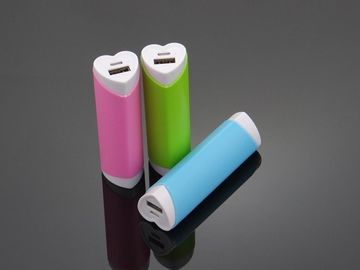 Banque portative de puissance d'USB de rouge à lèvres de forme de coeur pour Iphone/IPod, colorée