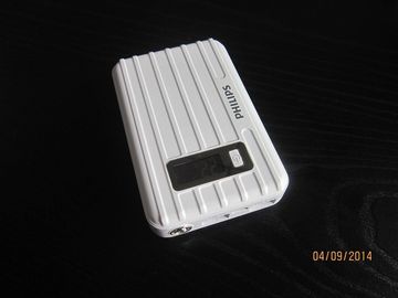 Batterie professionnelle de banque de puissance de forme de tronc, double USB banque de puissance de 8800mAh