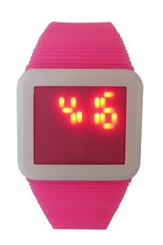 Montre carrée des bandes AM P.M. de silicone de montres de l'enfant LED Digital pour le cadeau