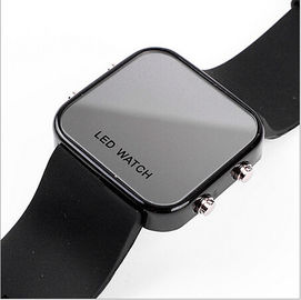 Montre-bracelet en verre de l'écran LED Digital de boîtier en plastique avec la fonction de date et heure