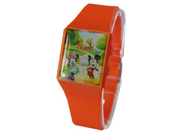 Le grand visage a mené la courroie de la montre-bracelet TPU de quartz de Digital Japon Movt, dos d'acier inoxydable
