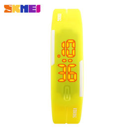 La montre de bracelet de silicone de Vogue, imperméabilisent le bracelet en caoutchouc fait sur commande de contact