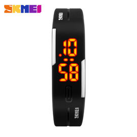 Petite Digital atmosphère menée mince du noir 3 de montre de Digital imperméable pour des garçons