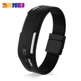 Petite Digital atmosphère menée mince du noir 3 de montre de Digital imperméable pour des garçons