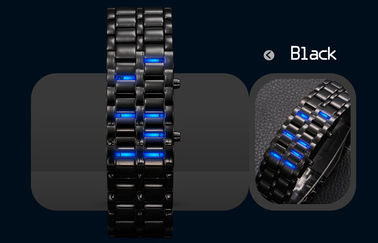 Montre-bracelet du résistant à l'eau LED Digital, montre de samouraïs de fer d'homme