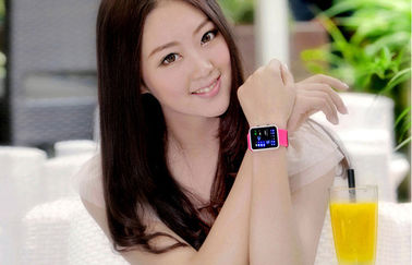 Montres roses de binaire de contre-jour d'EL de montre-bracelet du silicone LED Digital