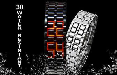 Montre samouraï de la lave LED de fer d'homme de Skmei, montre-bracelet de LED Digital