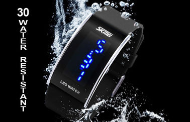 Résistant à l'eau unisexe d'atmosphère de la montre-bracelet 3 de la bande LED Digital d'unité centrale