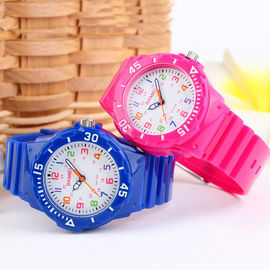 Montre en plastique rose de quartz pour la femme/enfants, montres automatiques de quartz