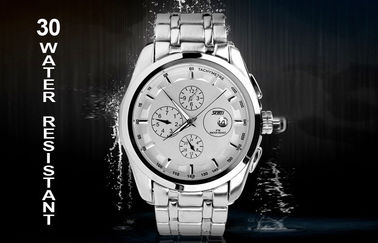 Montre de quartz de l'acier inoxydable des hommes