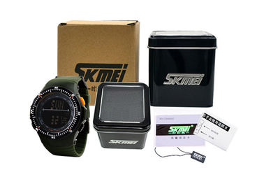 Montres multifonctionnelles d'alpinisme d'homme moderne de montre de sport d'affichage d'affichage à cristaux liquides