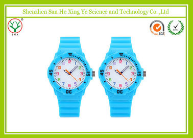 Bande imperméable de silicone de montre de Digital de bande dessinée colorée pour des enfants