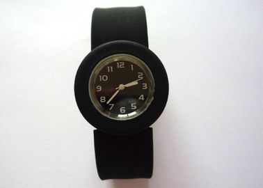Amry vert silicium respectueux de mouvement à Quartz précis Slap bracelet montre