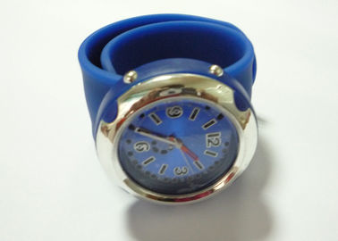 Bracelet de silicone Big Face Slap en caoutchouc bleu montres avec RÉSISTANT À l'eau pour les garçons