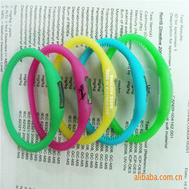 Montre de bracelet de silicone de cadeau de Noël