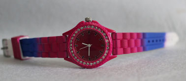 Petite montre ronde de promotion de visage de roses de silicone de montre rouge adolescente de bracelet pour des filles