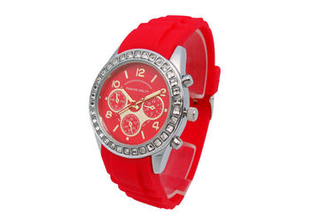 Montre rouge de bracelet de silicone