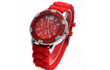 Montres antichoc de filles d'atmosphère de la montre 3 de bracelet de silicone de forme de roue