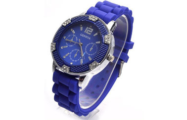 Montres antichoc de filles d'atmosphère de la montre 3 de bracelet de silicone de forme de roue
