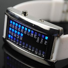 Blanc instantané de montre de sport du bleu LED Digital des nouvelles de mode femmes 29 d'hommes